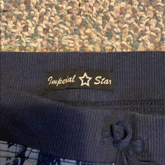 Sweatpants - Picture 2 of 4